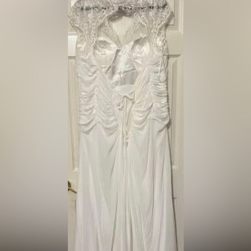 Size 24 ivory bridal gown